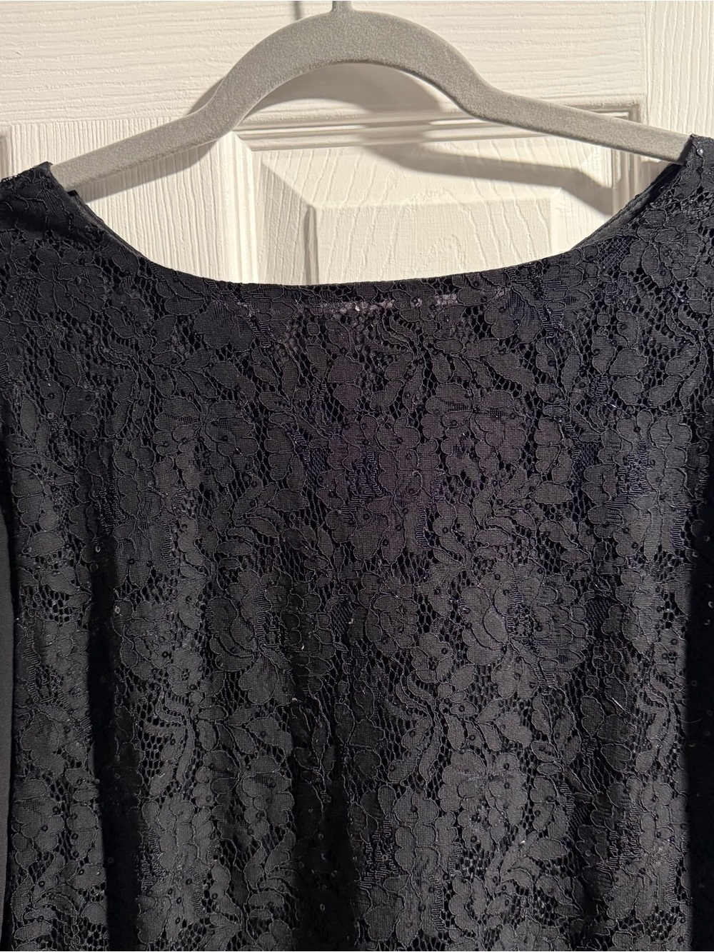 Elegant Black Lace Overlay Evening Dress - Picture 2 of 5
